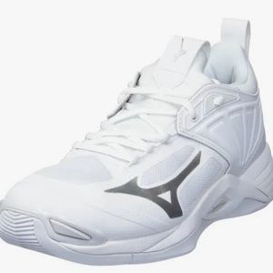 Mizuno white volleyball shoes